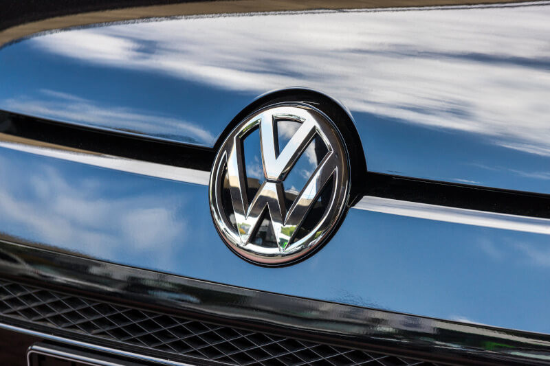 Volkswagen to niemiecki koncern produkujący samochody osobowe i użytkowe